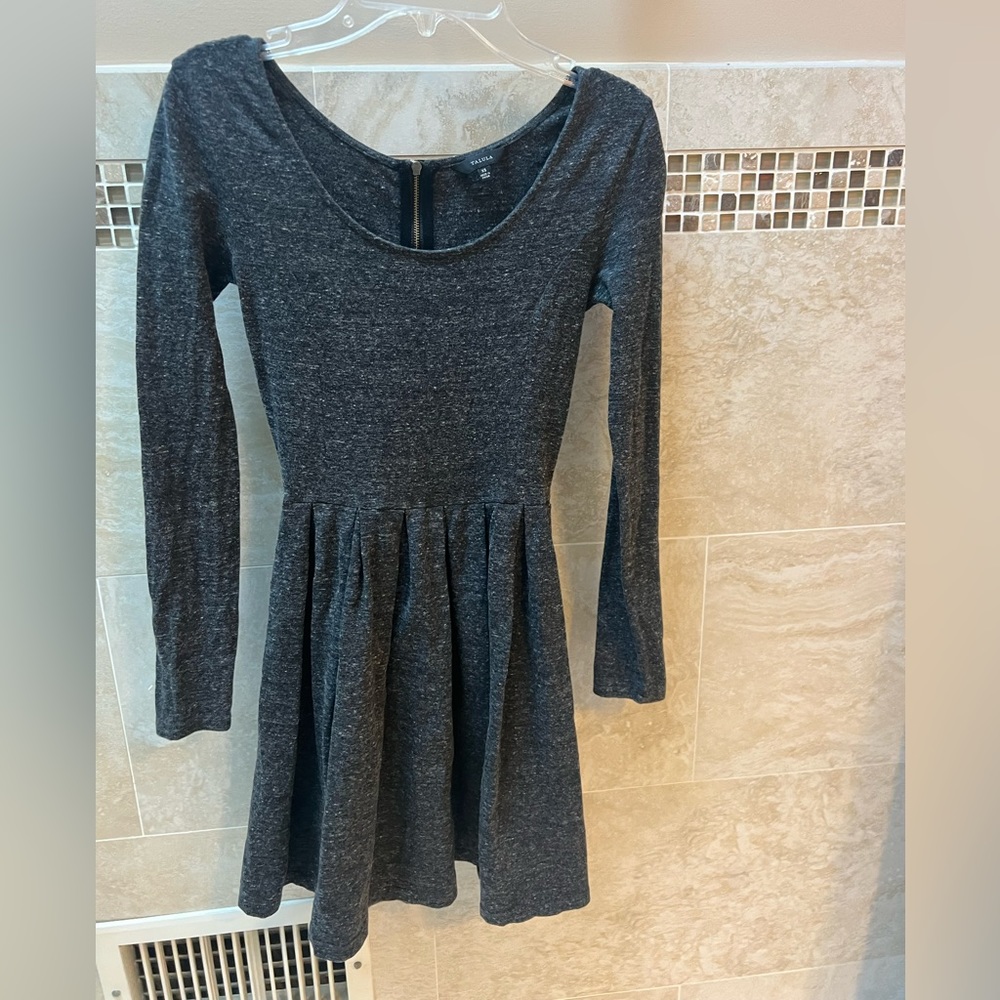Talula - long sleeve gray dress